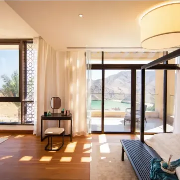 Apartments with sea and mountain views in Muscat and factors affecting their rental value