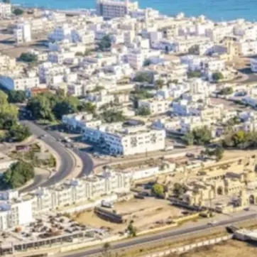 Possession des étrangers de biens immobiliers en Sultanat d'Oman selon le système de droit d'usage de 99 ans